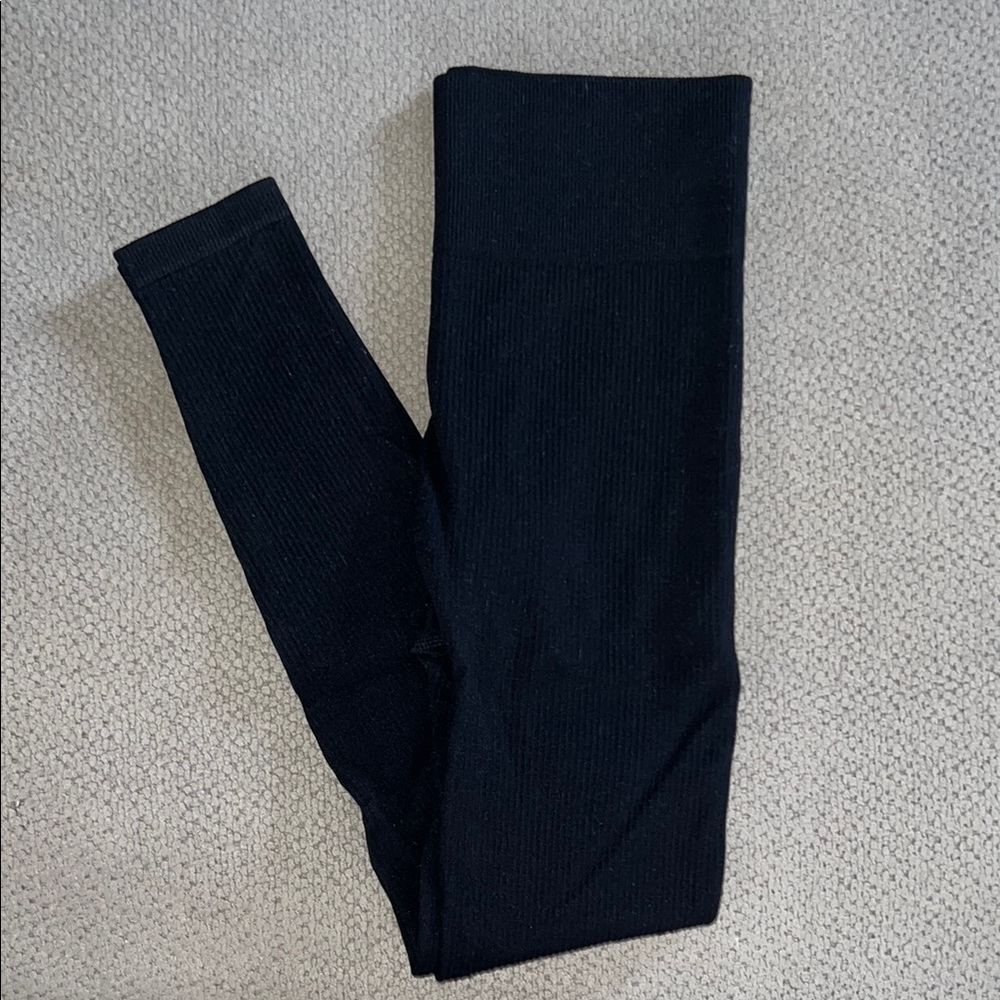 Black Ribbed Leggings